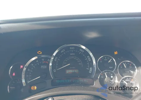 2005 Cadillac Escalade Standard z USA, uszkodzony, nr VIN 1GYEK63N95R112044